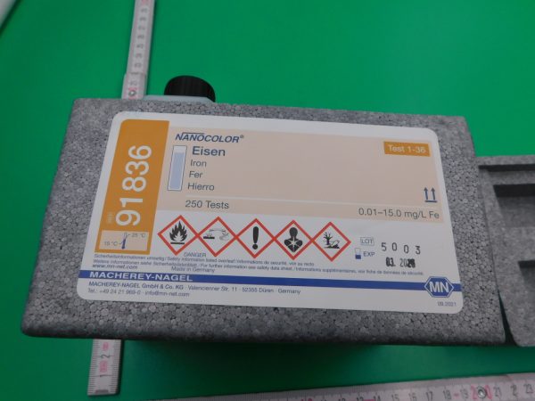 Rechteckküvettentest Eisen 0,01-15 mg/l für ca. 250 Bestimmungen MN 91836  5429008 (HH 239169)